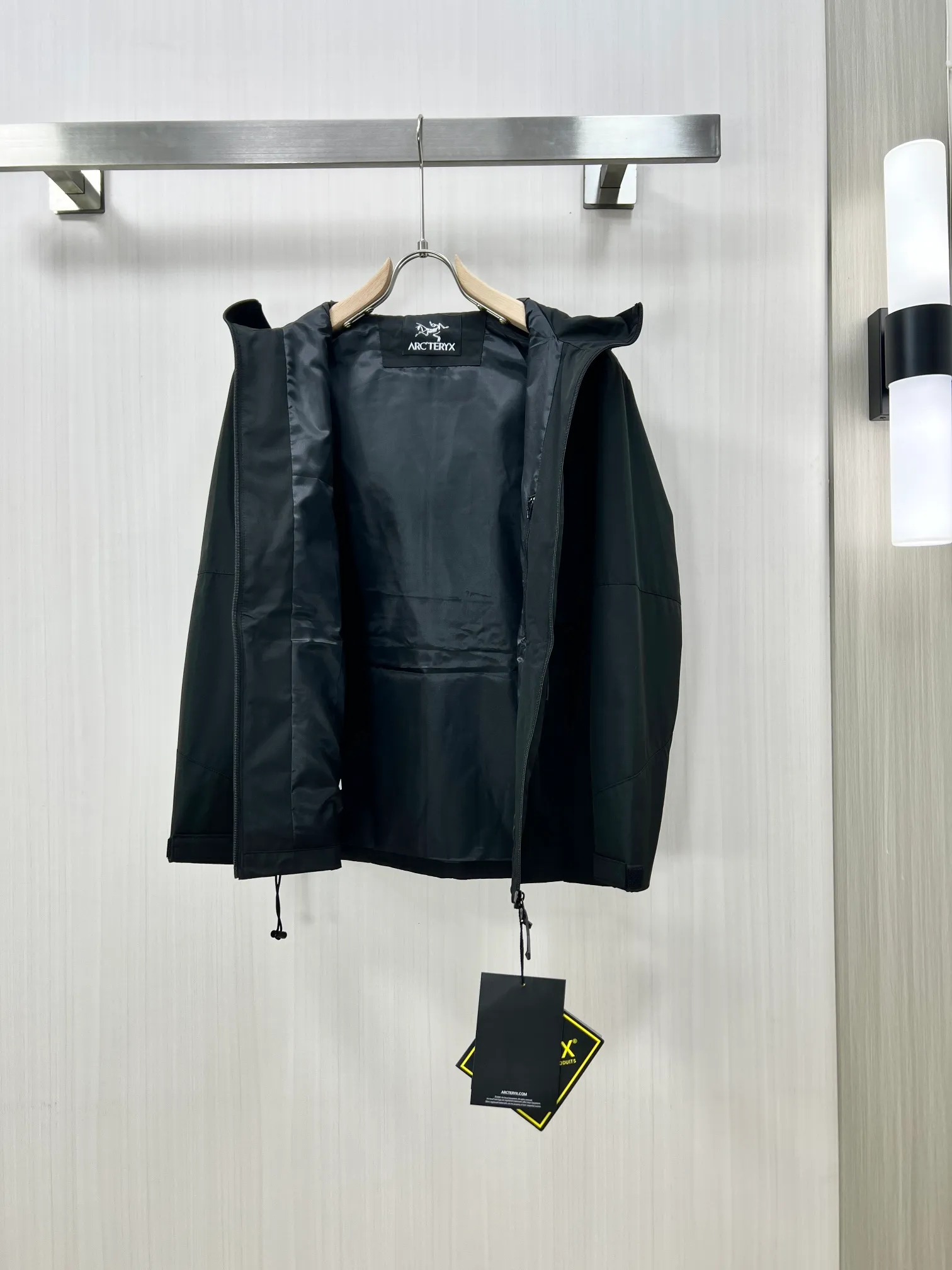 ARCTERYX 2026 New Arrival ，Original Premium ！ Breathable ， ， ， Quality。 ！ ， S！ Sizes：M～XXXL
